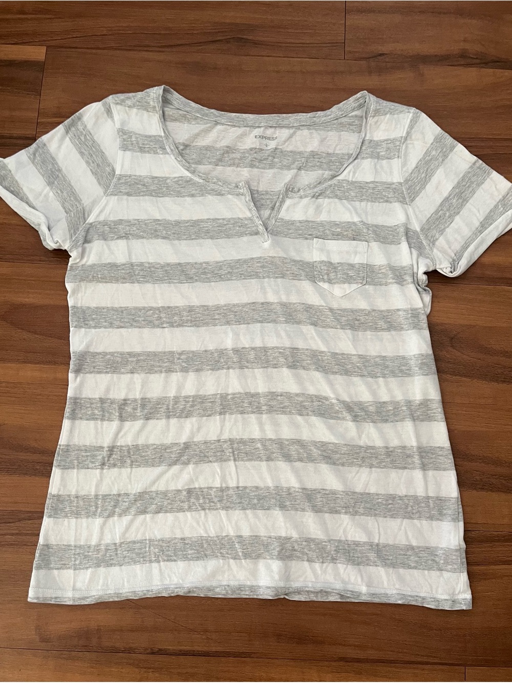 Express Striped V-Neck Tee - Size Large